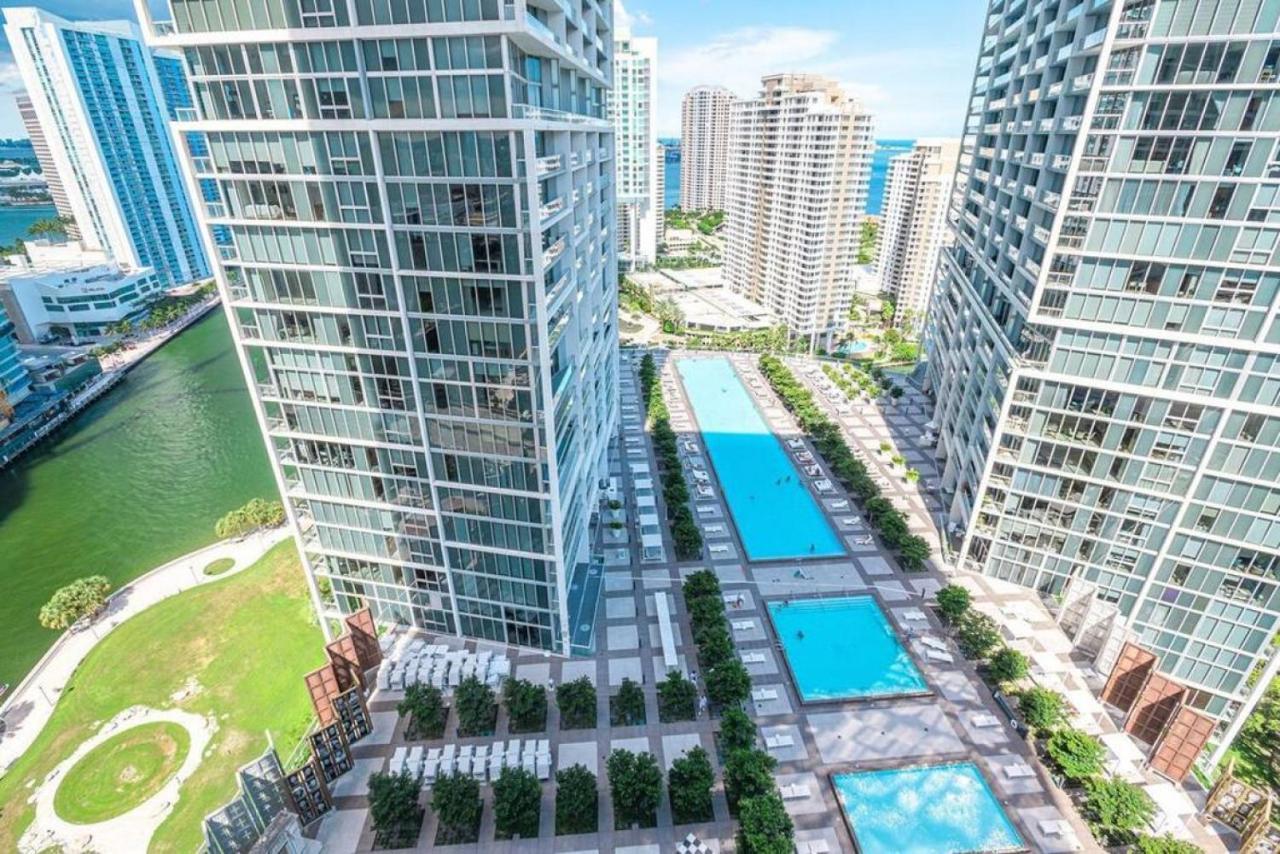 Beautiful One Bedroom Condo 16Ft Ceilings At The W Miami Exterior foto